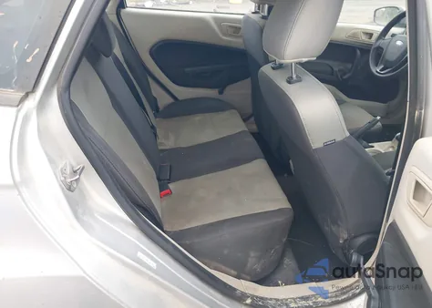 2012 Ford Fiesta S z USA, uszkodzony, nr VIN 3FADP4AJ8CM221347